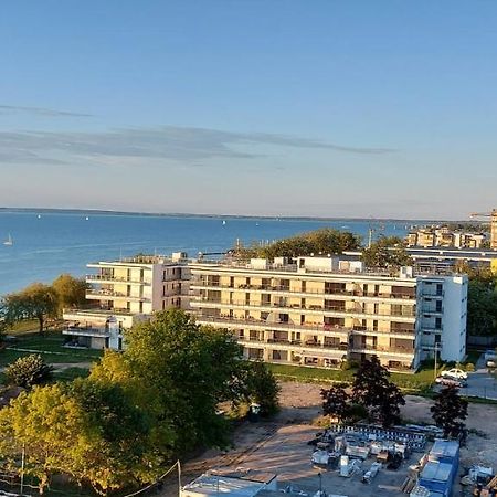 Life Apartmanok Siofok Bagian luar foto