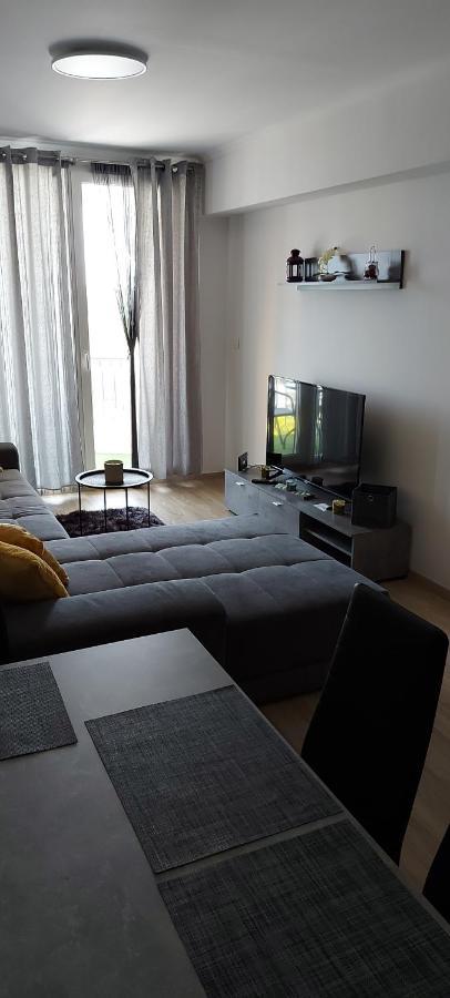Life Apartmanok Siofok Bagian luar foto