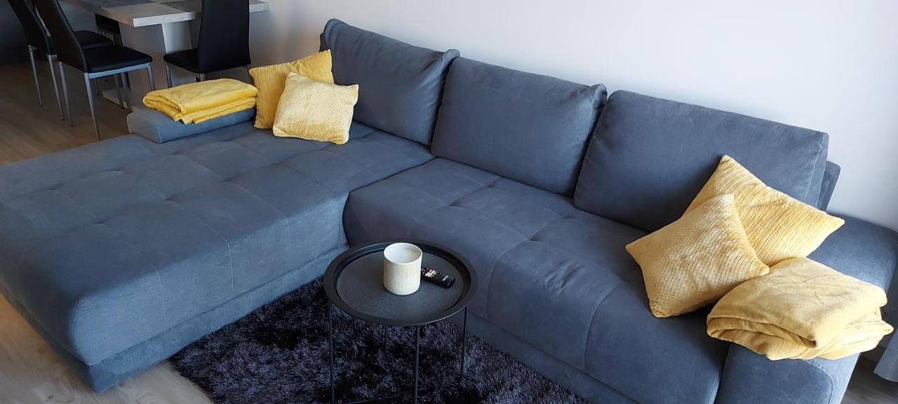 Life Apartmanok Siofok Bagian luar foto