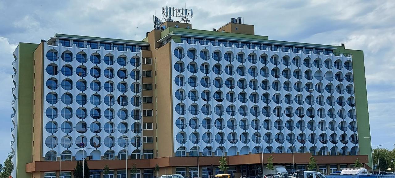 Life Apartmanok Siofok Bagian luar foto